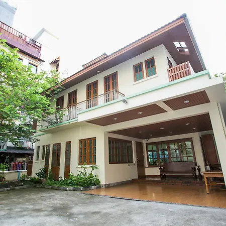 Chan Guest Villa