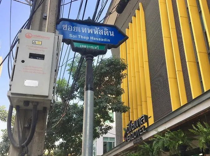 Chan Guest Bangkok